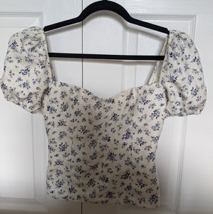 Reformation Linen Puff Sleeve Top in Size 0